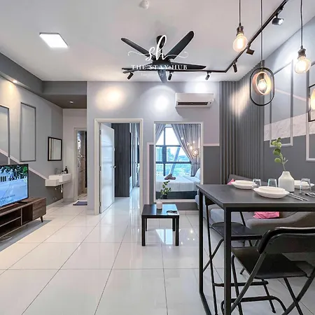 Arte Mont Kiara Luxury Suite Kuala Lumpur Bagian luar foto