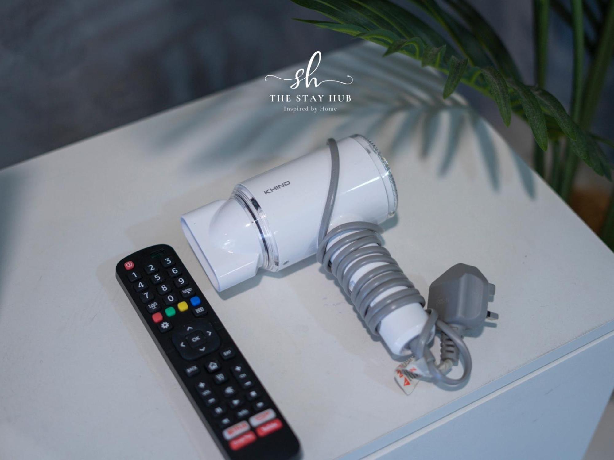 Apartemen Arte Mont Kiara Luxury With Heated Jacuzzi Pods - Free Parking - Next To Mitec- By The Hub *