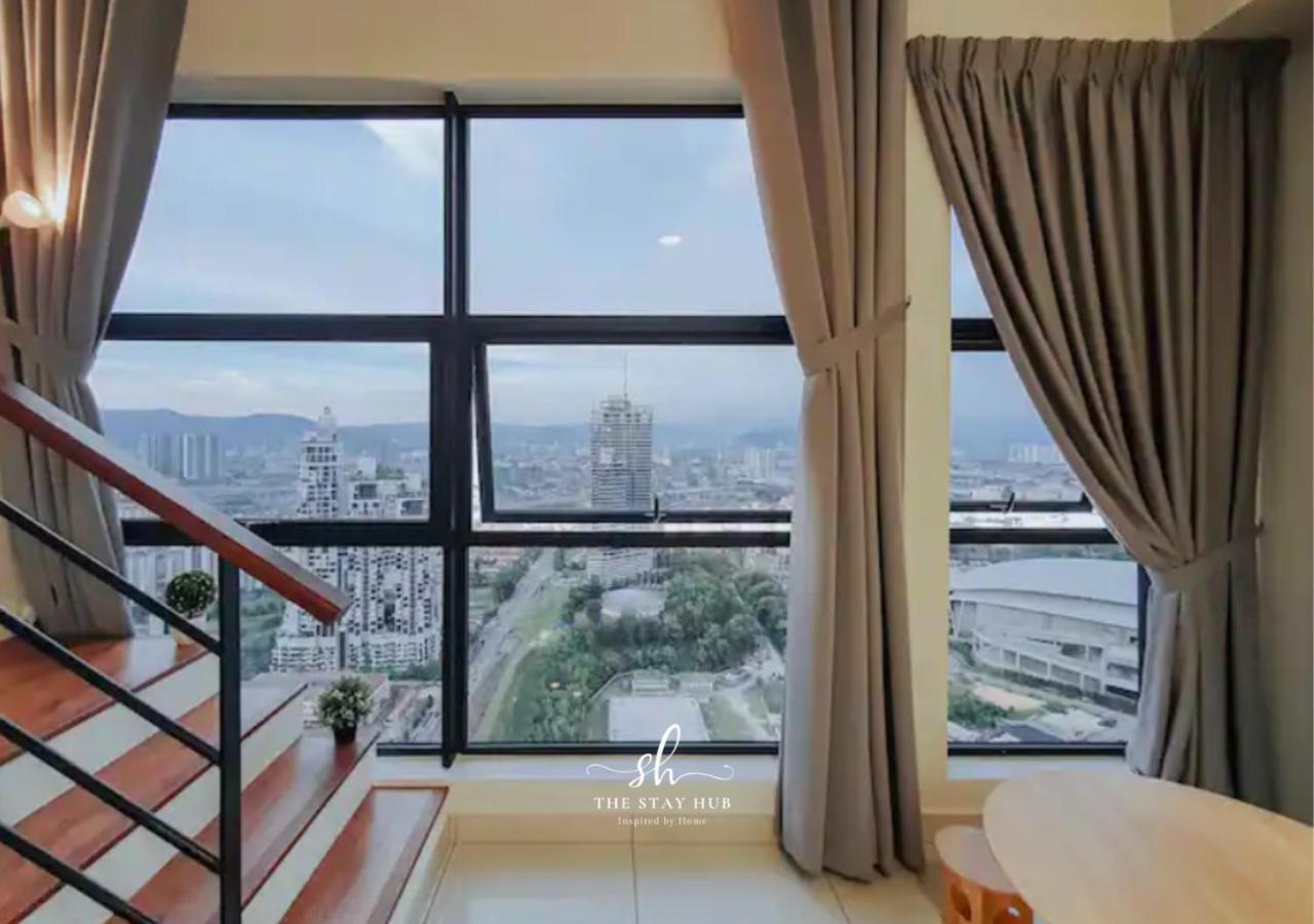 Arte Mont Kiara Luxury With Heated Jacuzzi Pods - Free Parking - Next To Mitec- By The Hub *