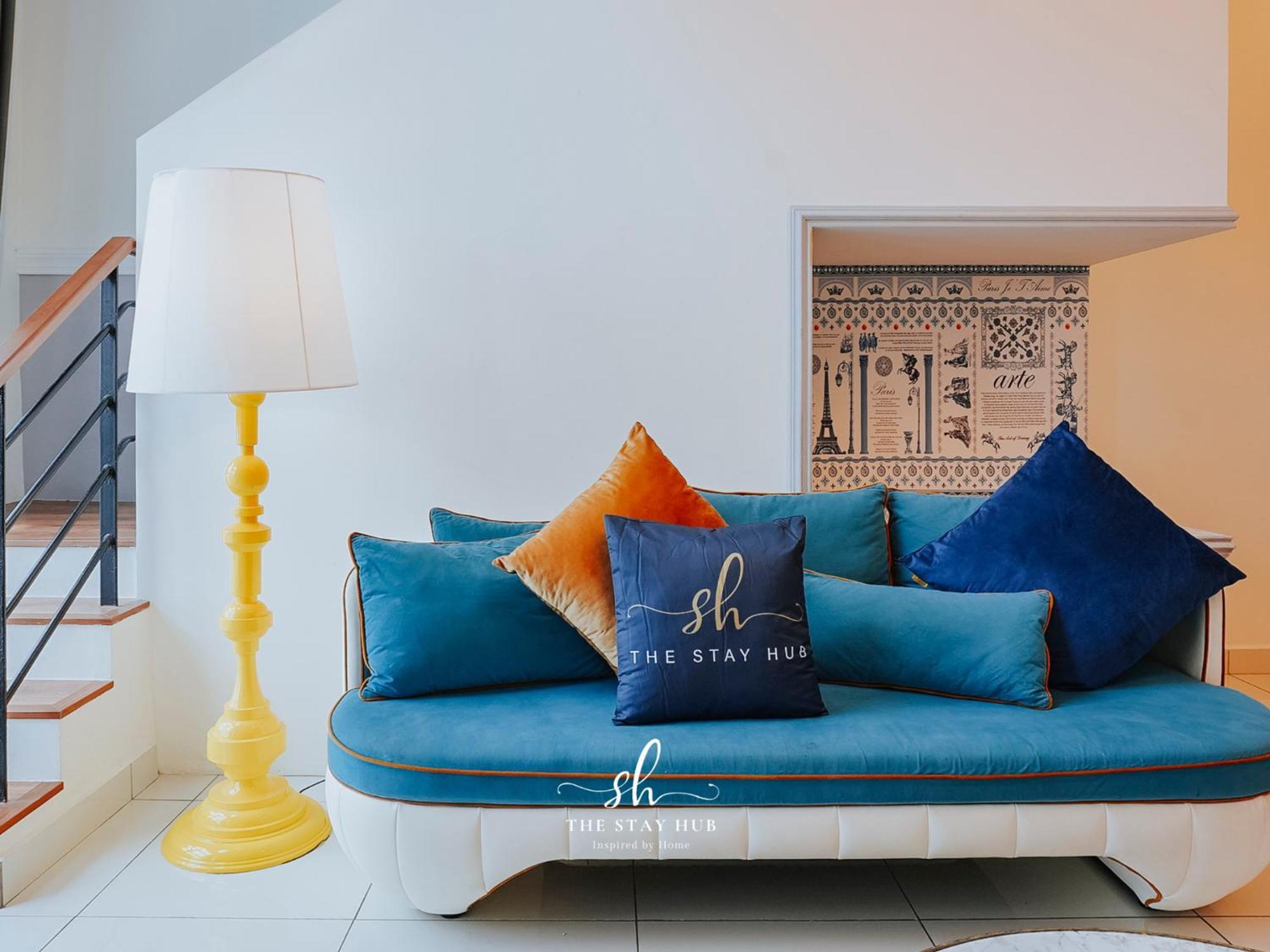 Arte Mont Kiara Luxury With Heated Jacuzzi Pods - Free Parking - Next To Mitec- By The Hub Kuala Lumpur